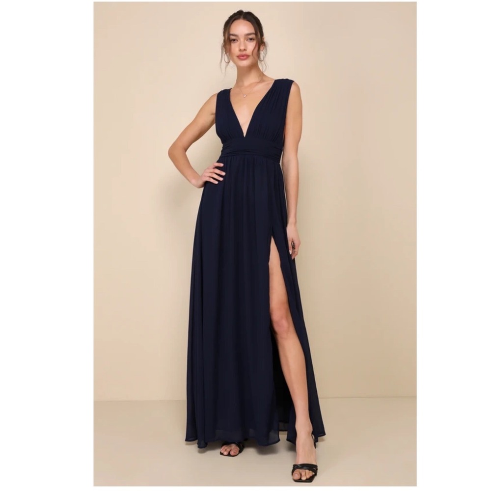 Lulus Heavenly Hues Navy Blue Maxi Dress Size Small New with tags!